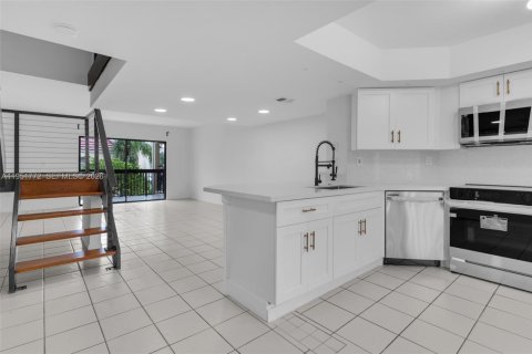 Кондоминиум с 2 спальнями в Майами, Флорида № 2006055