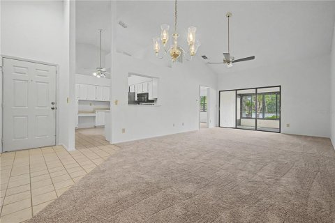Villa ou maison à vendre à Palm Harbor, Floride: 3 chambres, 118.91 m2 № 2229756 - photo 10