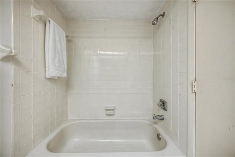 Villa ou maison à vendre à Palm Harbor, Floride: 3 chambres, 118.91 m2 № 2229756 - photo 22