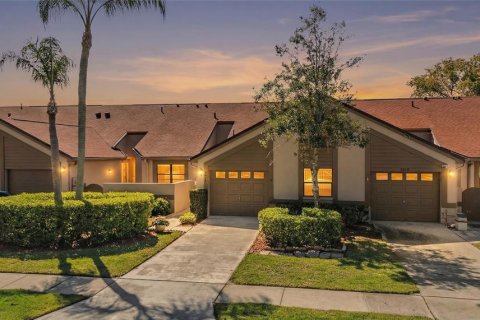 Villa ou maison à vendre à Palm Harbor, Floride: 3 chambres, 118.91 m2 № 2229756 - photo 2