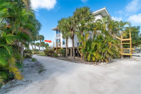 Condominio en venta en Placida, Florida, 1 dormitorio, 62.06 m2 № 2127572 - foto 4