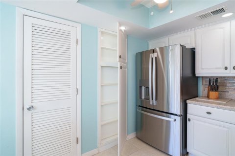 Condominio en venta en Placida, Florida, 1 dormitorio, 62.06 m2 № 2127572 - foto 12
