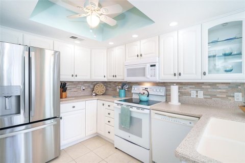 Condominio en venta en Placida, Florida, 1 dormitorio, 62.06 m2 № 2127572 - foto 11