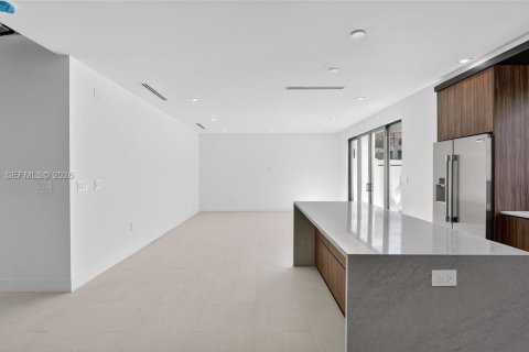 Touwnhouse à vendre à Dania Beach, Floride: 3 chambres, 189.52 m2 № 2090681 - photo 14