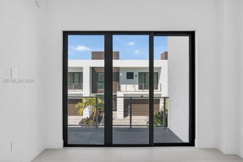 Touwnhouse à vendre à Dania Beach, Floride: 3 chambres, 189.52 m2 № 2090681 - photo 28