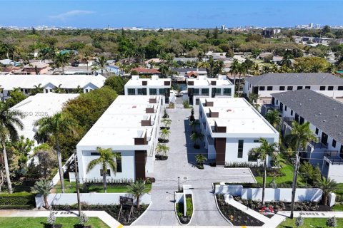 Touwnhouse à vendre à Dania Beach, Floride: 3 chambres, 189.52 m2 № 2090681 - photo 4