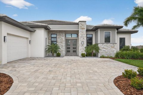 Casa en venta en Bradenton, Florida, 4 dormitorios, 288.37 m2 № 2224554 - foto 4