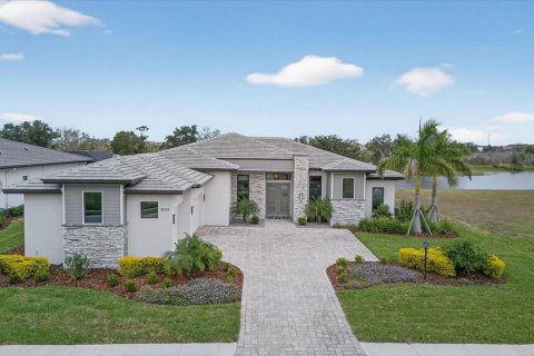 Casa en venta en Bradenton, Florida, 4 dormitorios, 288.37 m2 № 2224554 - foto 2
