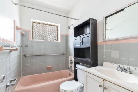 Снять в аренду квартиру в Майами-Бич, Флорида 51.1м2, № 1949259 - фото 6