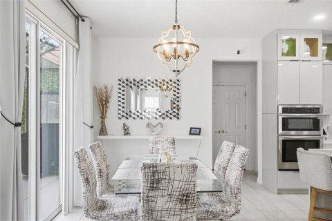 Купить виллу или дом в Киссимми, Флорида 9 комнат, 243.4м2, № 2339248 - фото 10