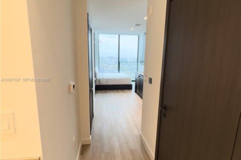 Condo in Miami, Florida  № 2176962 - photo 5