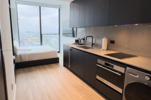 Condo in Miami, Florida  № 2176962 - photo 6
