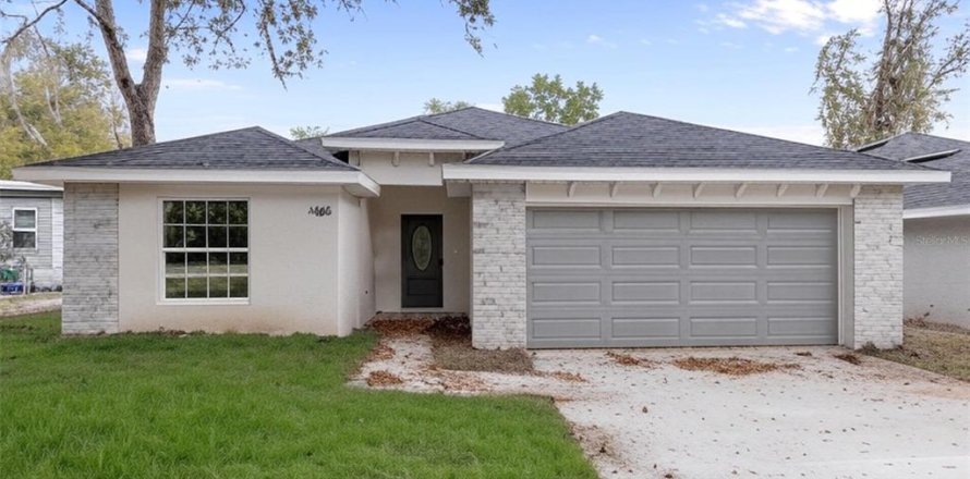 House in Hernando, Florida 4 bedrooms, 154.4 sq.m. № 2118955