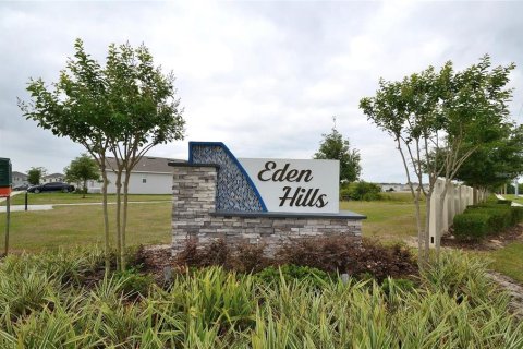 House in Lake Alfred, Florida 5 bedrooms, 288.55 sq.m. № 1840570 - photo 9