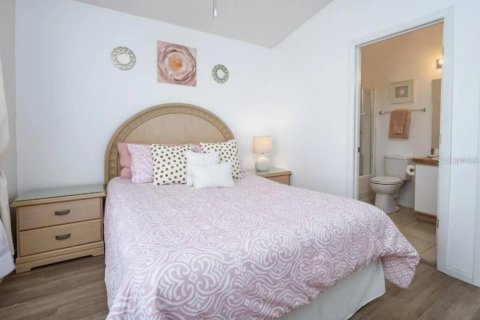 Villa ou maison à vendre à Davenport, Floride: 4 chambres, 179.21 m2 № 2289884 - photo 22