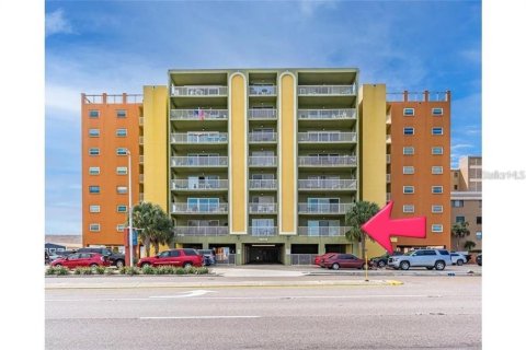 Copropriété à vendre à Indian Shores, Floride: 2 chambres, 104.98 m2 № 2094202 - photo 24