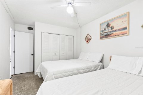 Copropriété à vendre à Indian Shores, Floride: 2 chambres, 104.98 m2 № 2094202 - photo 21