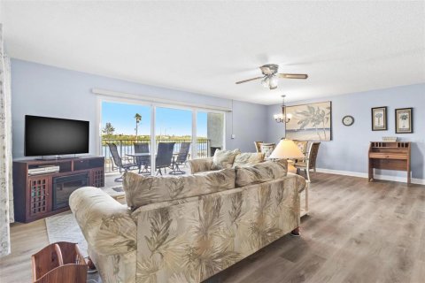 Copropriété à vendre à Indian Shores, Floride: 2 chambres, 104.98 m2 № 2094202 - photo 4