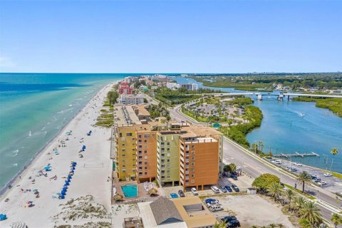 Copropriété à vendre à Indian Shores, Floride: 2 chambres, 104.98 m2 № 2094202 - photo 6