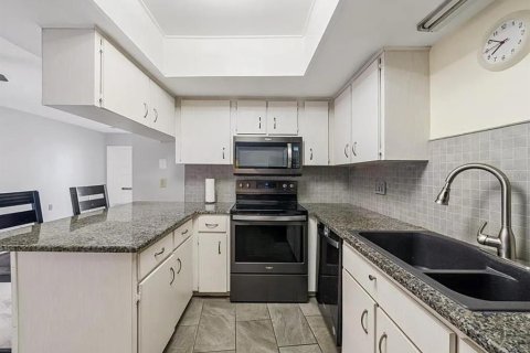 Copropriété à louer à Pinellas Park, Floride: 2 chambres, 97.55 m2 № 1885936 - photo 8