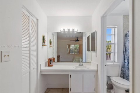 Villa ou maison à vendre à Miami, Floride: 3 chambres, 134.62 m2 № 2004032 - photo 14