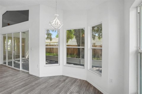 Villa ou maison à vendre à Winter Haven, Floride: 3 chambres, 139.82 m2 № 2273276 - photo 13