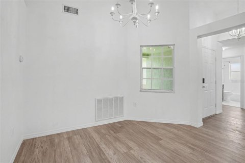 Villa ou maison à vendre à Winter Haven, Floride: 3 chambres, 139.82 m2 № 2273276 - photo 28