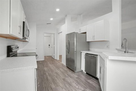 Villa ou maison à vendre à Winter Haven, Floride: 3 chambres, 139.82 m2 № 2273276 - photo 7