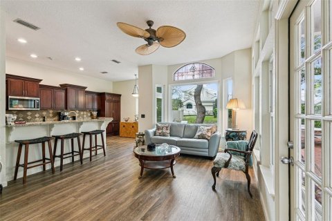 House in Lake Mary, Florida 3 bedrooms, 222.32 sq.m. № 2103534 - photo 14