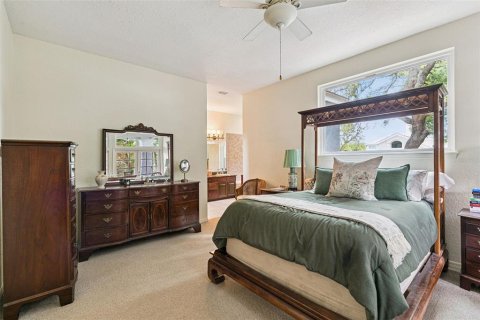 House in Lake Mary, Florida 3 bedrooms, 222.32 sq.m. № 2103534 - photo 23