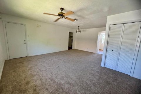 Condominio en alquiler en Port Charlotte, Florida, 2 dormitorios, 97.18 m2 № 2096246 - foto 6