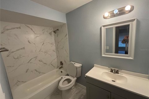 Apartment in Winter Park, Florida 2 bedrooms, 96.62 sq.m. № 1913568 - photo 9