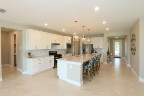 Villa ou maison à vendre à Port St. Lucie, Floride: 4 chambres, 251.49 m2 № 2180619 - photo 10