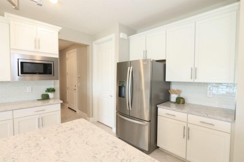 Villa ou maison à vendre à Port St. Lucie, Floride: 4 chambres, 251.49 m2 № 2180619 - photo 11