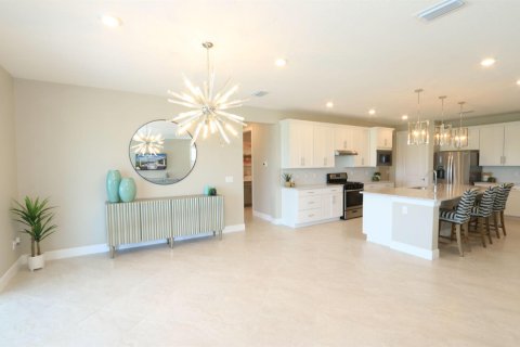 Villa ou maison à vendre à Port St. Lucie, Floride: 4 chambres, 251.49 m2 № 2180619 - photo 16