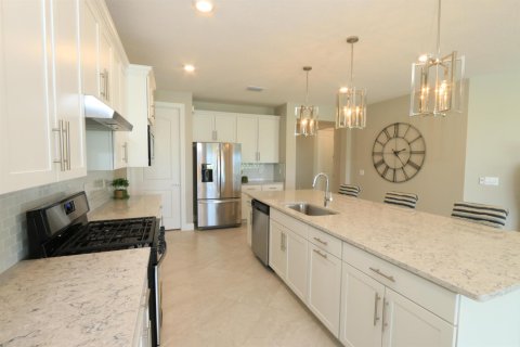 Villa ou maison à vendre à Port St. Lucie, Floride: 4 chambres, 251.49 m2 № 2180619 - photo 13