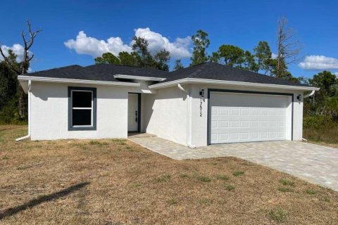 Villa ou maison à Port Charlotte, Floride 3 chambres, 117.99 m2 № 2132097