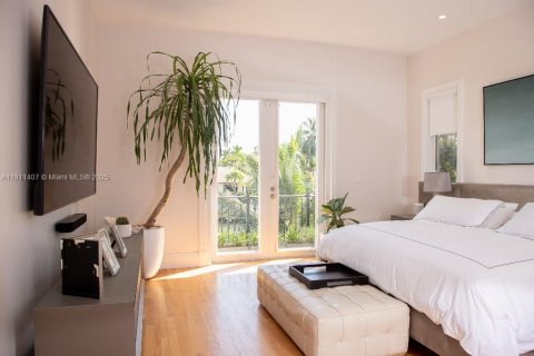 Touwnhouse à vendre à Coral Gables, Floride: 4 chambres, 320.61 m2 № 1969048 - photo 30