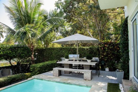 Touwnhouse à vendre à Coral Gables, Floride: 4 chambres, 320.61 m2 № 1969048 - photo 5