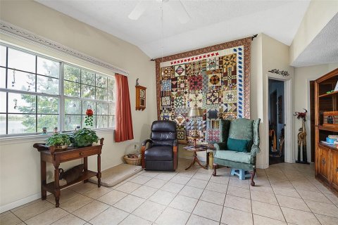 Casa en venta en Deltona, Florida, 3 dormitorios, 138.33 m2 № 2216129 - foto 11