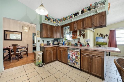 Casa en venta en Deltona, Florida, 3 dormitorios, 138.33 m2 № 2216129 - foto 9