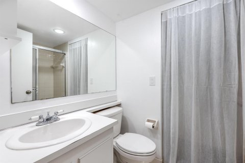 Touwnhouse à vendre à Palm Springs, Floride: 2 chambres, 114.46 m2 № 2392331 - photo 13