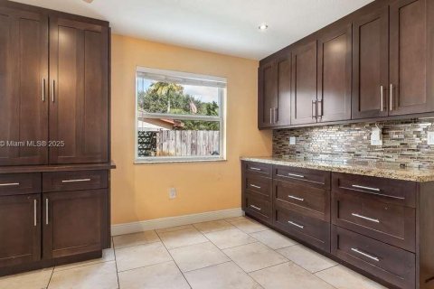 Casa en venta en Cooper City, Florida, 3 dormitorios, 154.03 m2 № 1973378 - foto 8