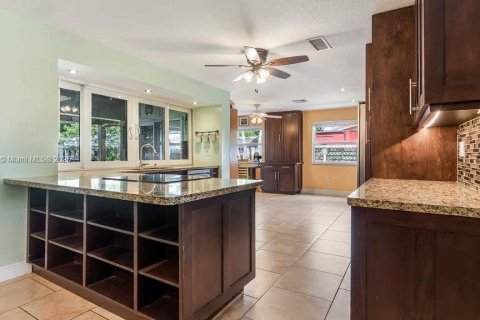 Casa en venta en Cooper City, Florida, 3 dormitorios, 154.03 m2 № 1973378 - foto 5