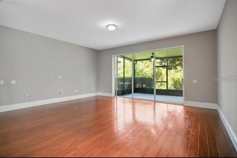 Adosado en alquiler en Orlando, Florida, 3 dormitorios, 159.79 m2 № 1687765 - foto 2