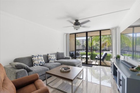 Condo in Boca Raton, Florida, 2 bedrooms  № 2246302 - photo 11