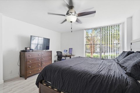 Condo in Boca Raton, Florida, 2 bedrooms  № 2246302 - photo 18