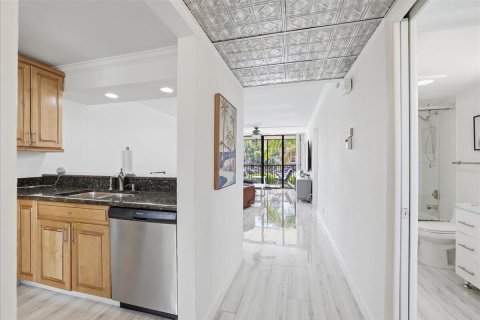 Condo in Boca Raton, Florida, 2 bedrooms  № 2246302 - photo 2