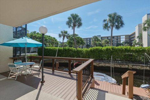 Condo in Boca Raton, Florida, 2 bedrooms  № 2246302 - photo 29