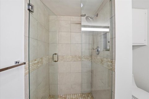 Condo in Boca Raton, Florida, 2 bedrooms  № 2246302 - photo 20